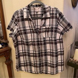 WHITE STAQ Women Black White Plaid Short Sleeve Button-Up Shirt Size 1X